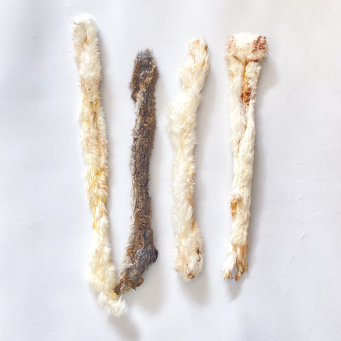Tiras de piel de conejo con pelo 40 - 50 cm